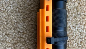 держатель фонаря для Nerf 2
