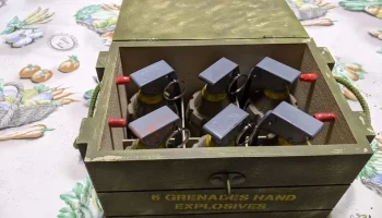 Ящик с боеприпасами для ручных гранат...... 4