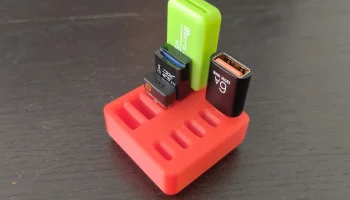Держатель устройств Gridfinity 1x1 USB A и C для 10 или ...