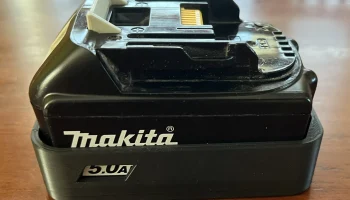 Крышка аккумуляторного отсека Makita 18 В с магнитами для... 3