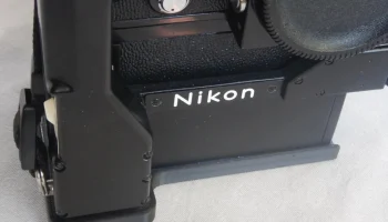 Nikon F-36 Motordrive Bodenplatte Schutzplatte Защитная н... 3