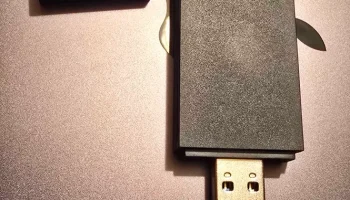Хранилище колпачка USB-ключа Steam Frame 2