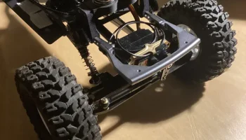 Магнитные крепления шасси Scx24 LGRP Comp...... 1