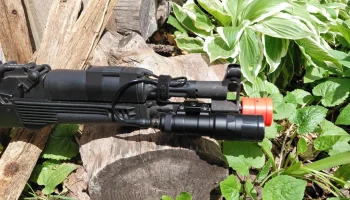 Подставка для воздушного автомата АК с рельсом Пикатинни 2