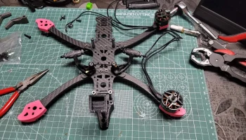 Антенный держатель Flywoo Mr.Croc 7