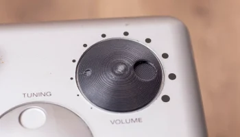 Ручка громкости радиоприемника цифровых часов Sony Digicube 1