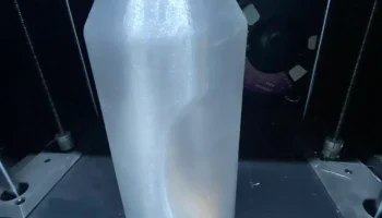 Водонепроницаемая бутылка, полностью напечатанная на 3D-п... 2
