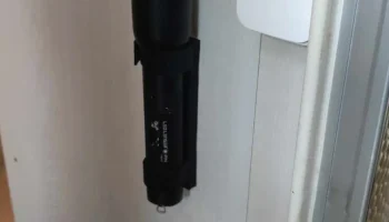 Настенная монтажная конструкция для светодиодного фонаря...