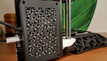 Альтернативная дверь для корпуса YZ Einsy