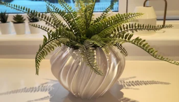 Wave vase