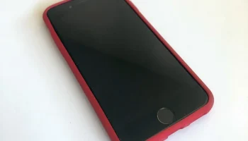 Гибкий чехол для iPhone 8 2