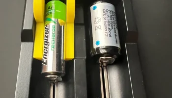 Переходник AA и AAA для одной батареи Nitecore Digicharg... 1