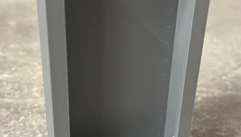 Диспенсер для 9 батареек типа АА. 1