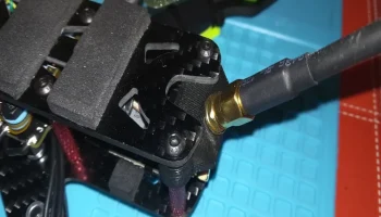 Крепление антенны FPV Крепление антенны FPV