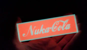 Магнит на холодильник с логотипом Nuka Cola...... 2