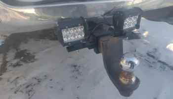 Крепления для фонарей Reese Hitch Pod