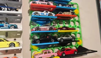 Литой автомобильный дисплей Multiboard в масштабе 1:64 2