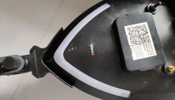 Держатель эхолота на носу корабля V2 4