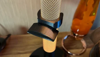 Держатель/подставка для наушников Dyson Solarcycle Morph 1