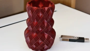 Vase 823