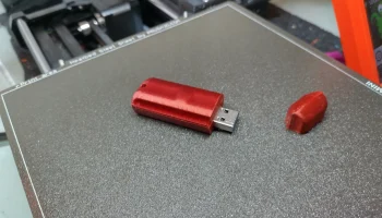 Более эргономичный USB-футляр
