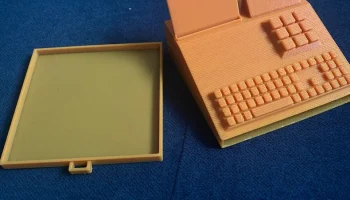 Подставка для фотографий кассового аппарата 2