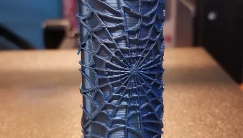 Футляр для зажигалки Bic Spider Web