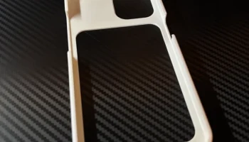 Чехол PLA для iPhone 15 2