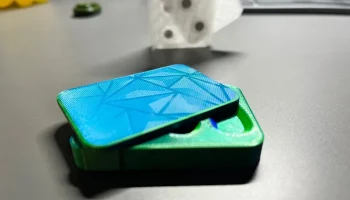Магнитная игрушка-слайдер