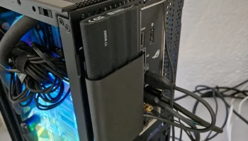 SSUPD Meshlicious Samsung T7 Shield Dock SSUPD Meshlicious Samsung T7 Shield Dock