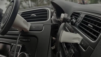 Магнитный держатель для телефона VW Polo 6R MagSafe......... 1