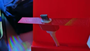 Мод на USB-C "довольно обычный" штекер......