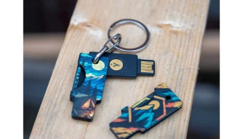 Крышка YubiKey