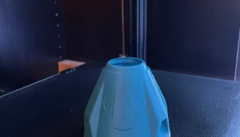 Чашка или кашпо Happy Space Capsule Vase Mode 1