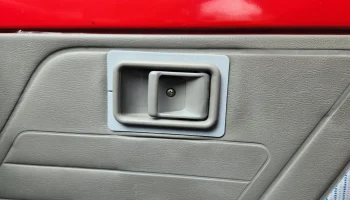 Отделка внутренней дверной ручки Ford Festiva 1988-1993 ... 1