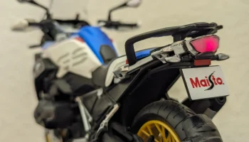 Светодиодный задний фонарь мотоцикла Maisto Model (BMW R...