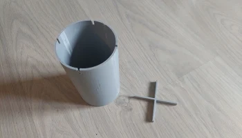 Круглая вставка в вазу 4