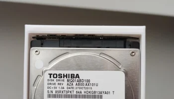 Корпус для 2,5-дюймового жесткого диска 3