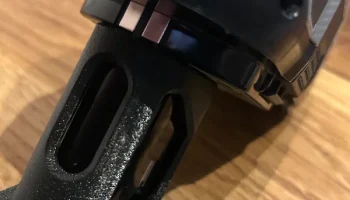 Двойной держатель батареи RYOBI 1