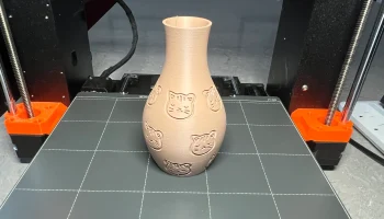 Ваза с кошачьими мордочками 2