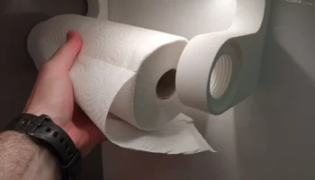 Безвинтовой держатель бумажных полотенец 5