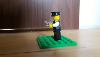 Lego Glock 17 2