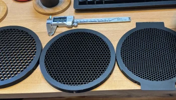 Крышка рассеивателя света Amran Honeycomb Крышка рассеивателя света Amran Honeycomb