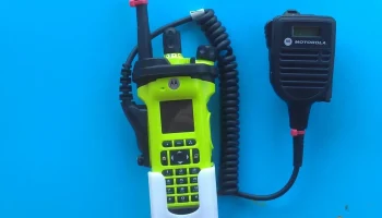 Подставка Motorola APX6000 Подставка Motorola APX6000