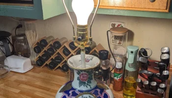 Основание и столешница вазы для лампы... 1