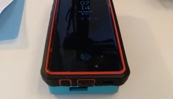 Телефон с питанием 18650 (S10) 8