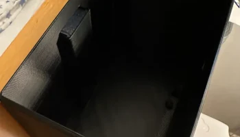 Монтируемый мусорный бак в режиме вазы...