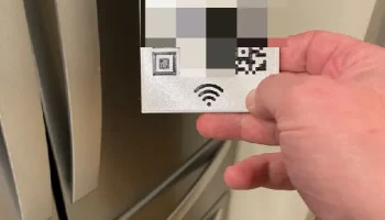 Знак QR-кода WiFI - версия со встроенным магнитом...... 2