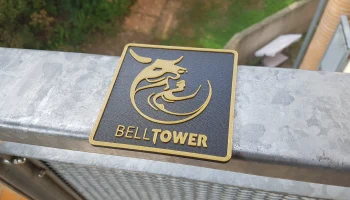 Магнит с логотипом Deus Ex Belltower 3
