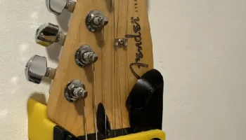 Настенное крепление Stratocaster с замком и нижним кронш... 5